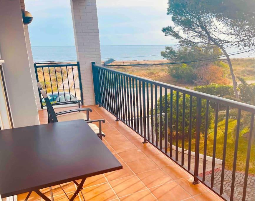 Apartamento En Primera Linea De Playa Dénia Extérieur photo
